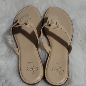 Women’s Cream Sandals